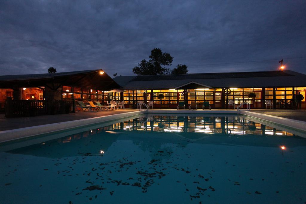 Killarney Mountain Lodge Exterior photo